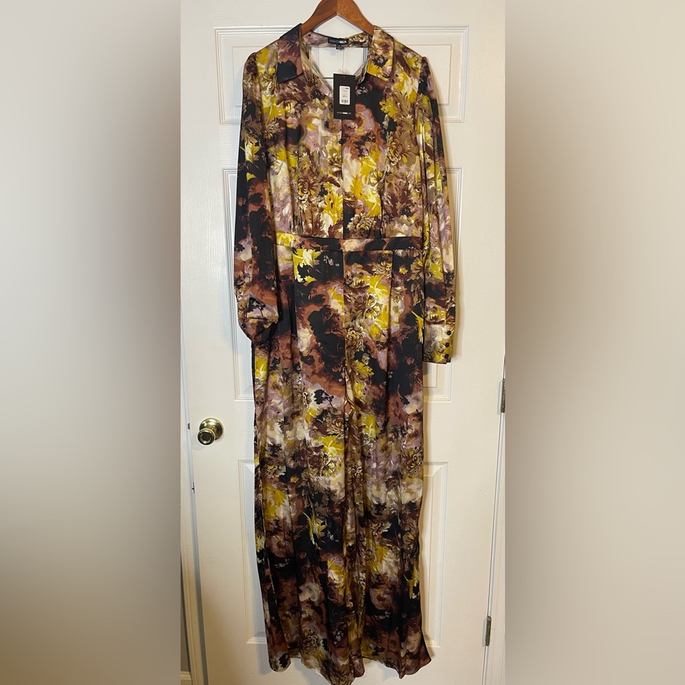 Wide leg jumpsuit